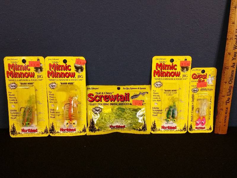 lot 238 image: Northland Mimic Minnow, Screwtail, Etc.