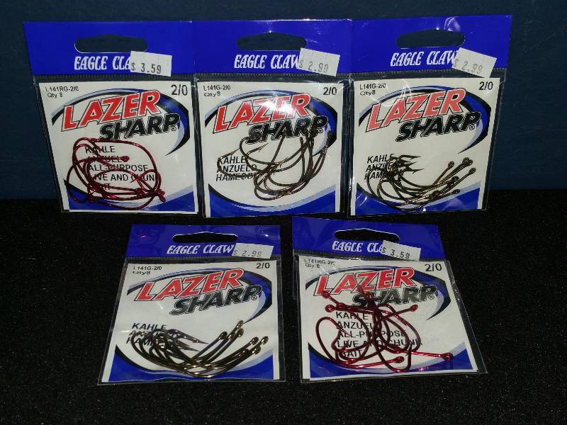 lot 318 image: Eagle Claw Lazer Sharp 20 Hooks