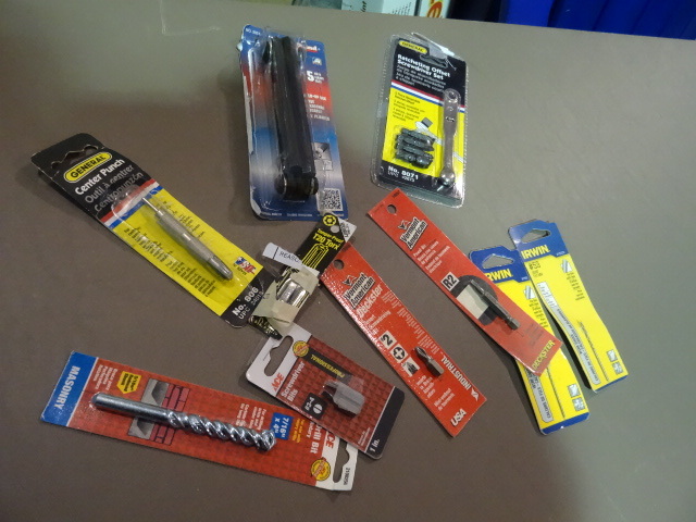 NEW Tool Lot incl Drill Bits, Screwdriver Bits, Hex Key Set, Ratcheting Offset Screwdriver Set and More