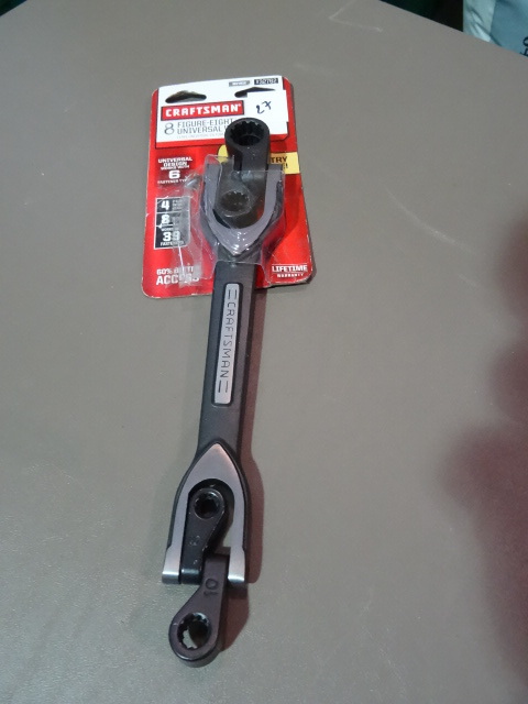 NEW Craftsman Figure 8 Universal Wrench PN 932762 Metric, 8,9,10,11, 13,15,17,18 mm