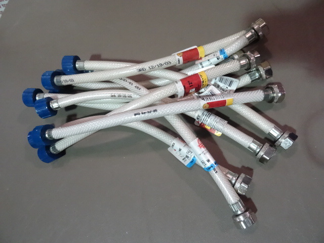 NEW QTY 10 Toilet Supply Line 12 in Flexible