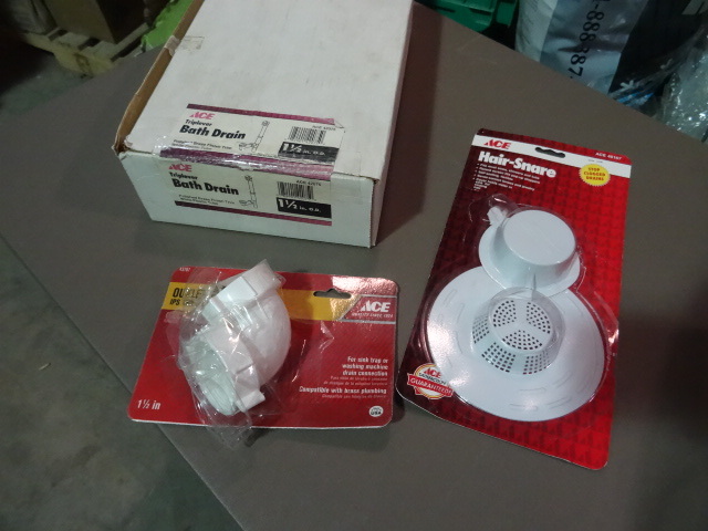 NEW Plumbing Lot incl Triplever Bath Drain, Outlet Elbow and Hair Strainer