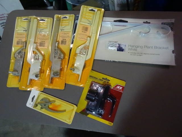 NEW Lot incl Qty 4 Casement Window Replacement Opoerator Mechanism, qty 2 Screen Door Handles and a bracket