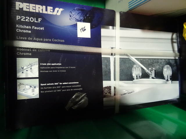 NEW Peerless Chrome Kitchen Faucet pn P220LF
