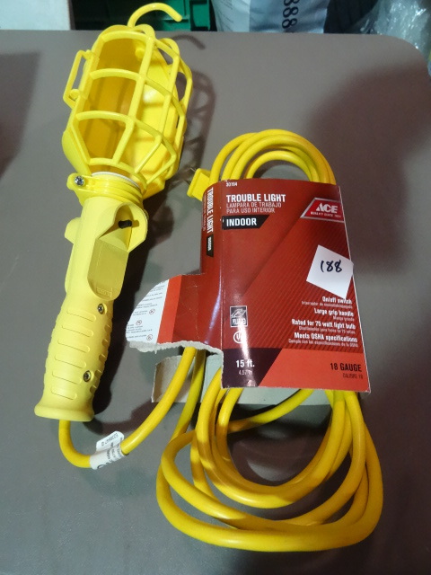 NEW Trouble Light with 15 ft cord