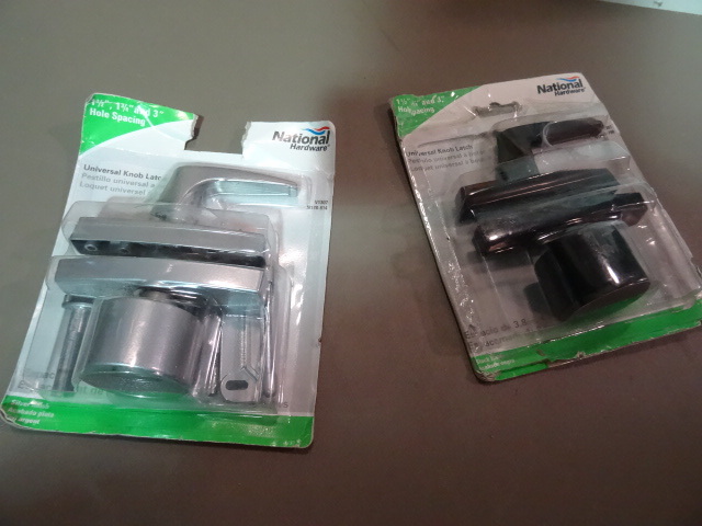 NEW Qty 2 Universal Screen and Patio Door Handle and Latch Set