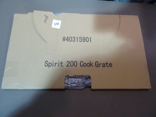 NEW Grill Replacement Cooking Grate for the Spirit 200