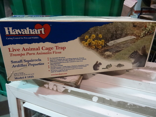 NEW Havahart Live Animal Trap Size Small pn 1025