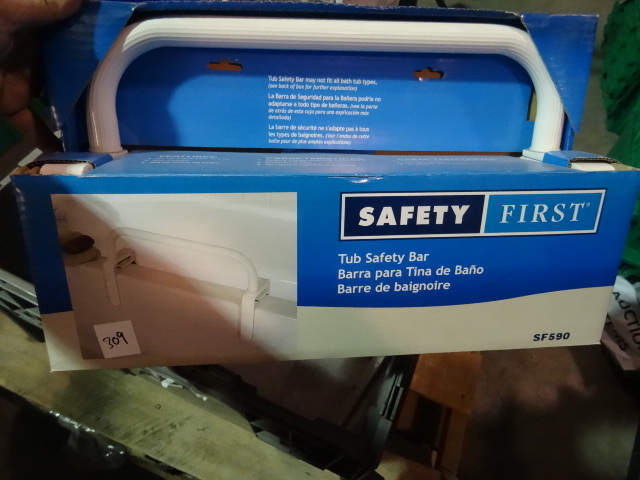 NEW Safety First Tub Safety Bar SF590