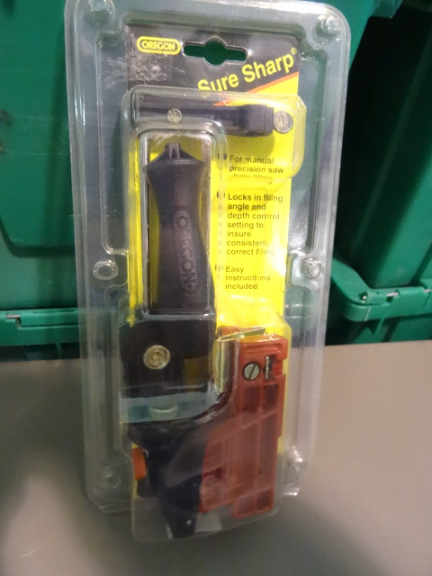 NEW Oregon Sure Sharp Manual Chain Saw Sharpener