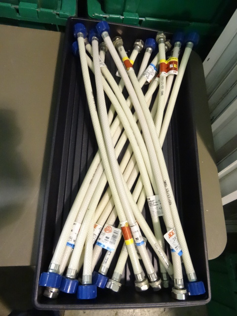 NEW Qty 16 Toilet Supply Lines 20 in