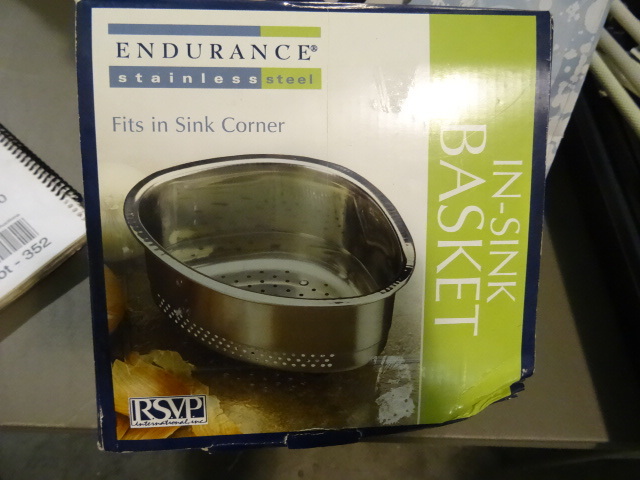 NEW Endurance In Sink Basket 9x7x4.25 in