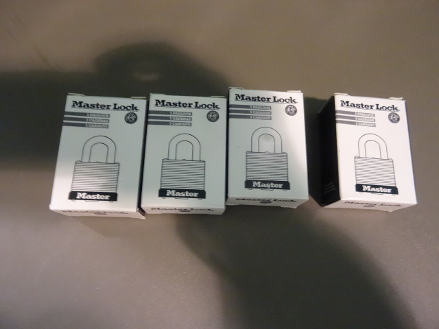 NEW Qty 4 MasterLock Padlocks KEYED ALIKE