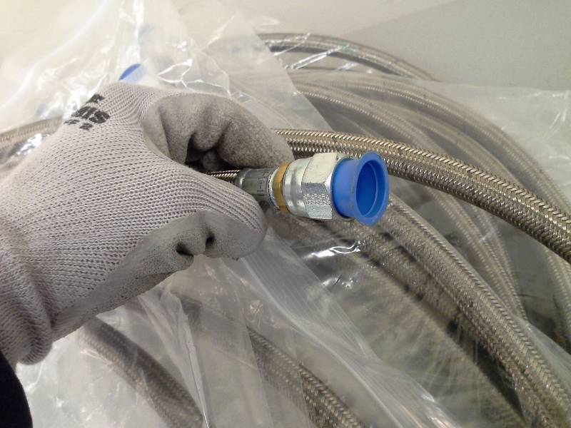 (13) hose assemblies, hydraulic