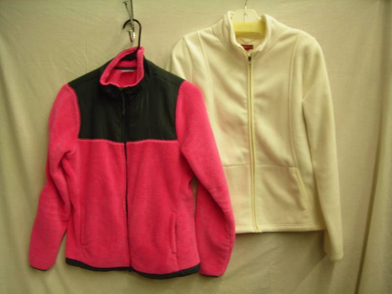 lot 43 image: 2- Fleece Jackets SM