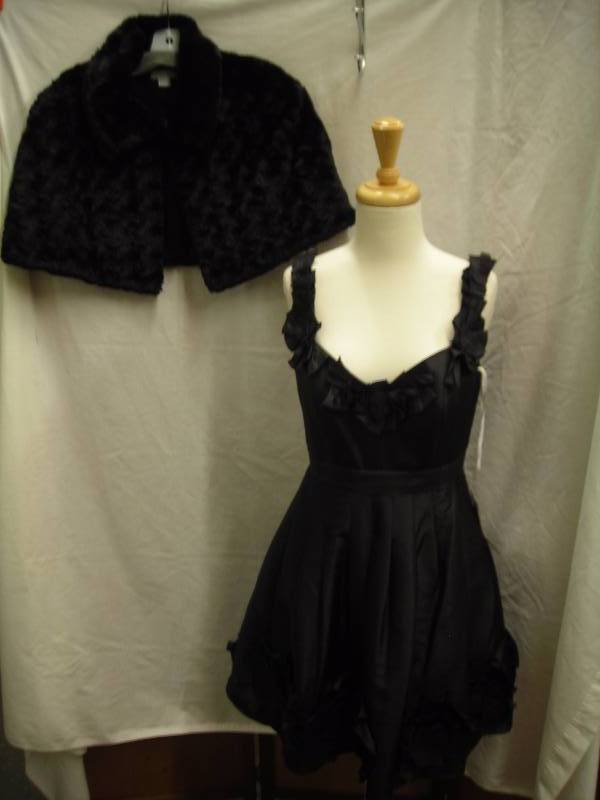 lot 48 image: Black Cocktail Dress With Shawl Size 10 (Med)