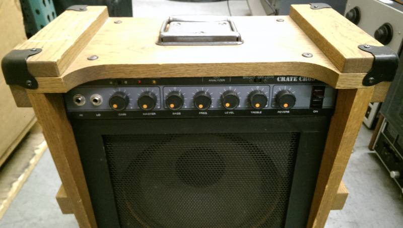lot 4 image: Crate CR-65 Guitar Amplifier with Footswitch