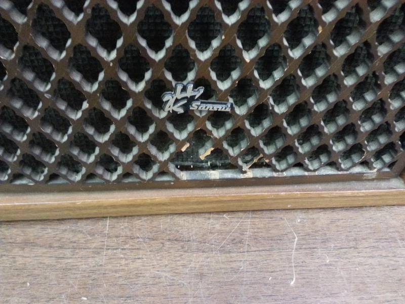 lot 16 image: Sansui SP-1500 Stereo Speakers