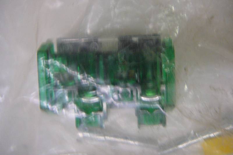 A-B 800TC -XA2 Contact Block    9 count