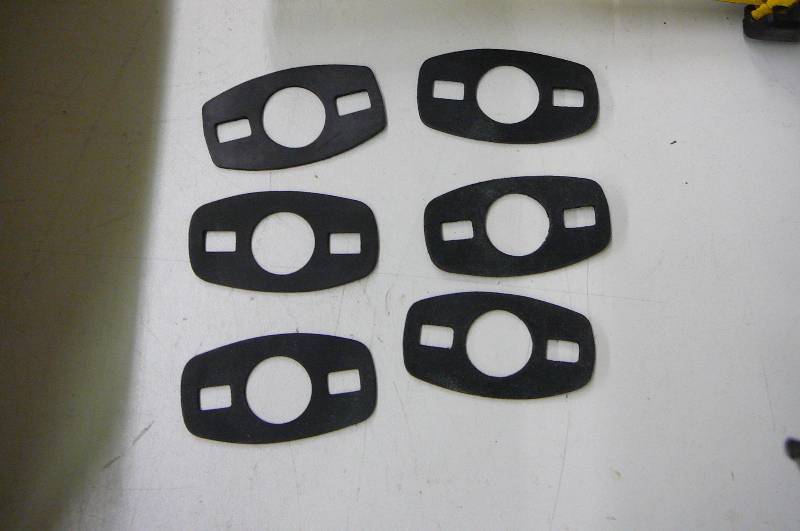 Gaskets   10 Bags of  25 each