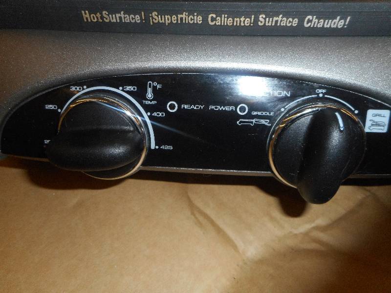 FARBERWARE 4 IN 1 GRILL