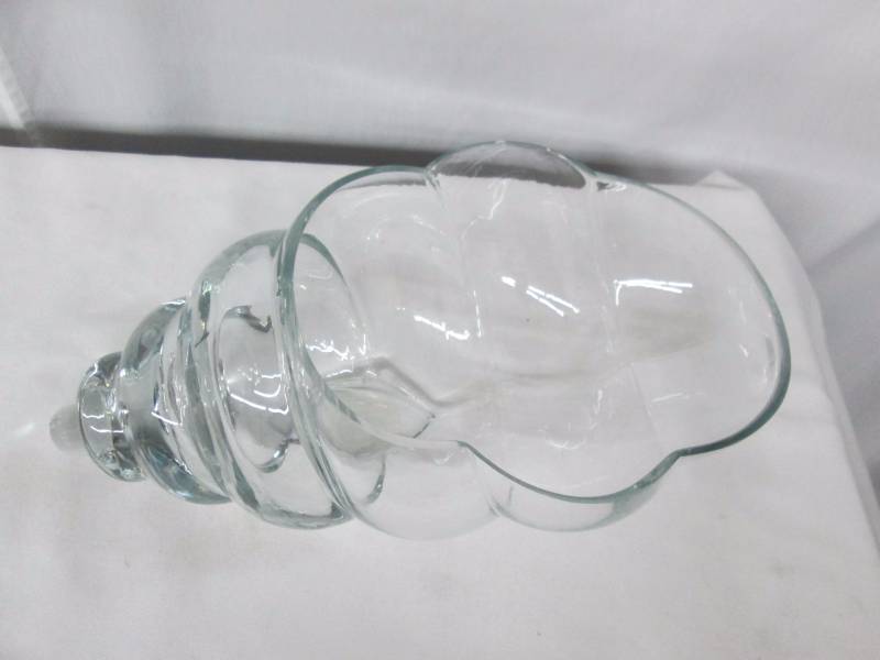 Hosley Glass Vase Shell