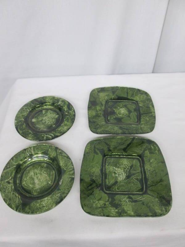 4 - Decorative Saucer Plates