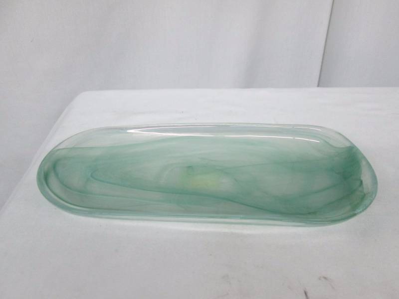 Alabaster Green Glass Decorative Plate