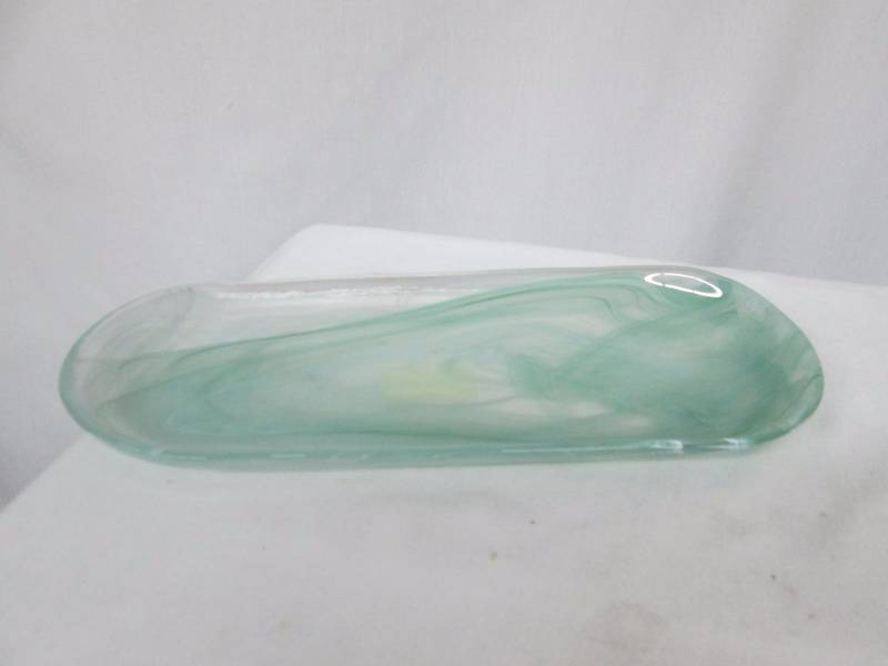 Alabaster Green Glass Decorative Plate