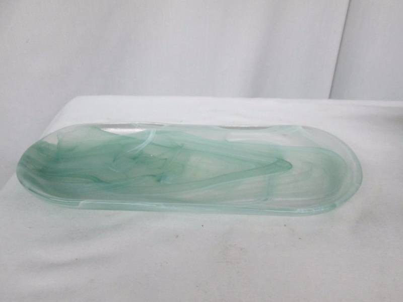 Alabaster Green Glass Decorative Plate