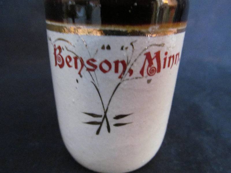 Benson,Minn Vintage Hat Pin Holder