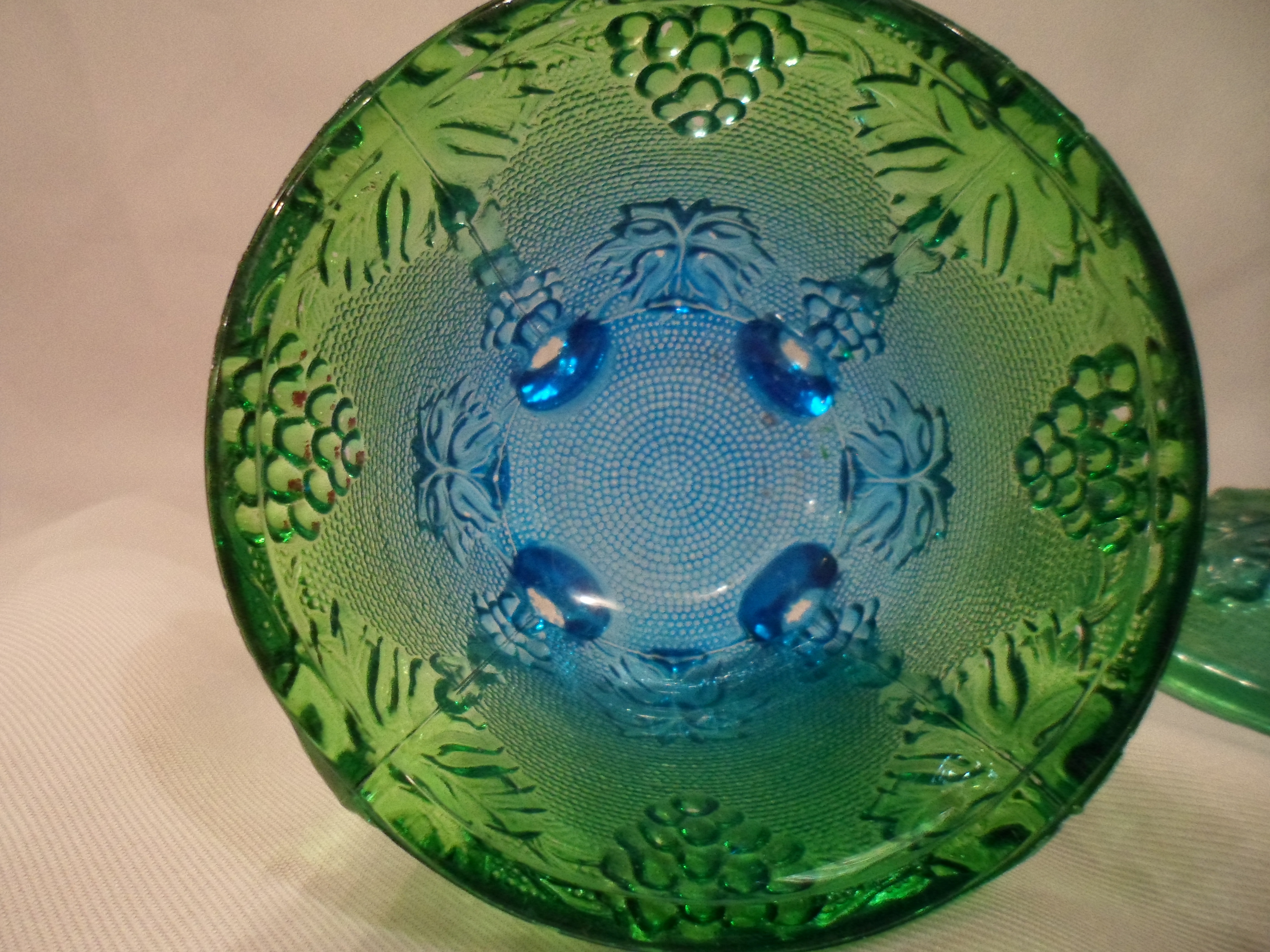 Vintage Jeannette Glass Blue & Green Footed Candy Dish wLid Grape Design