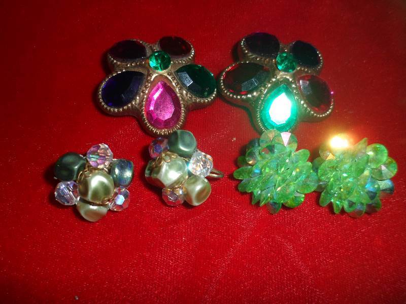 Lot of Costume Jewelry Earrings