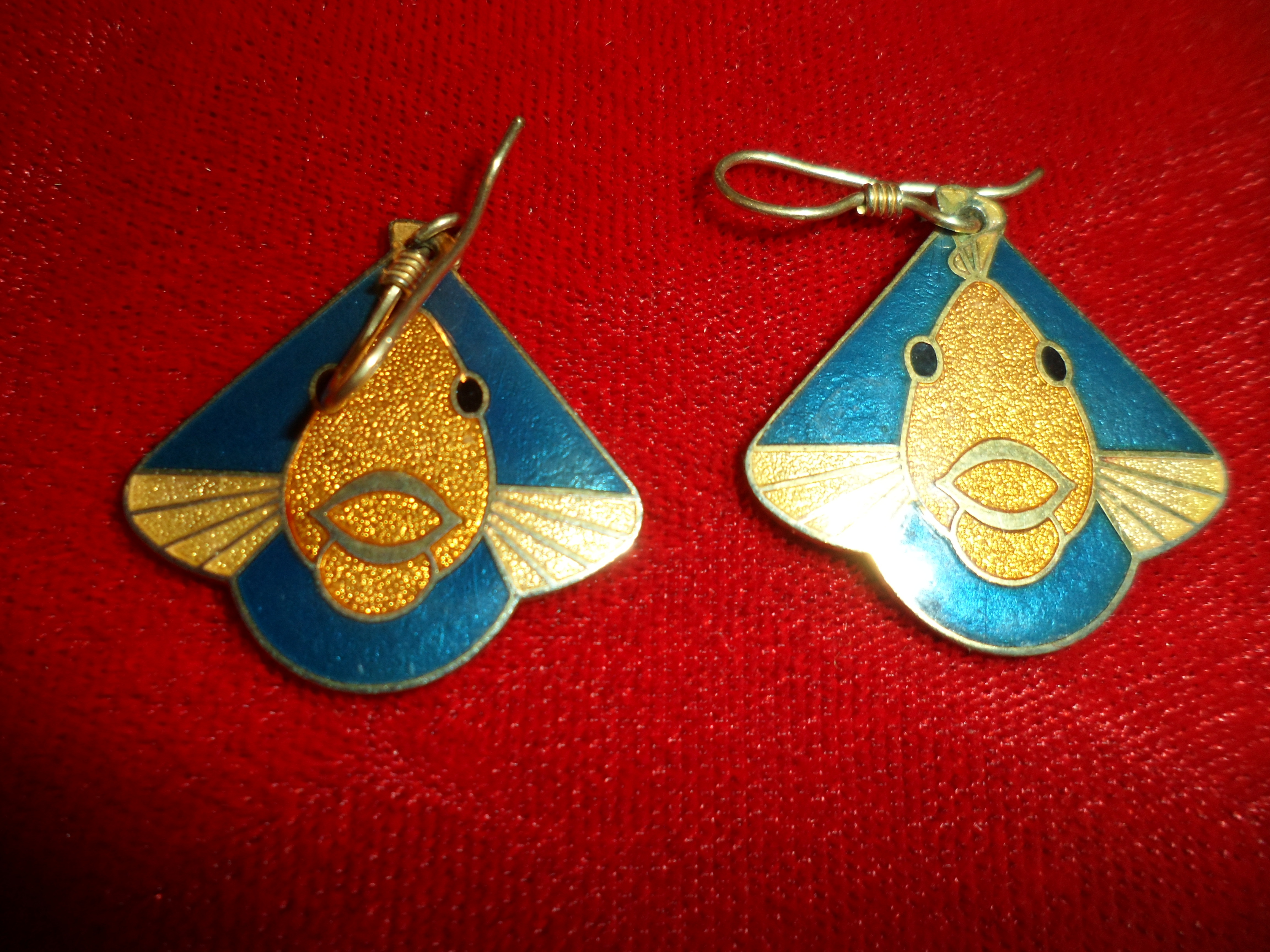 Lot of 3 Necklaces & 1 Pair Earrings