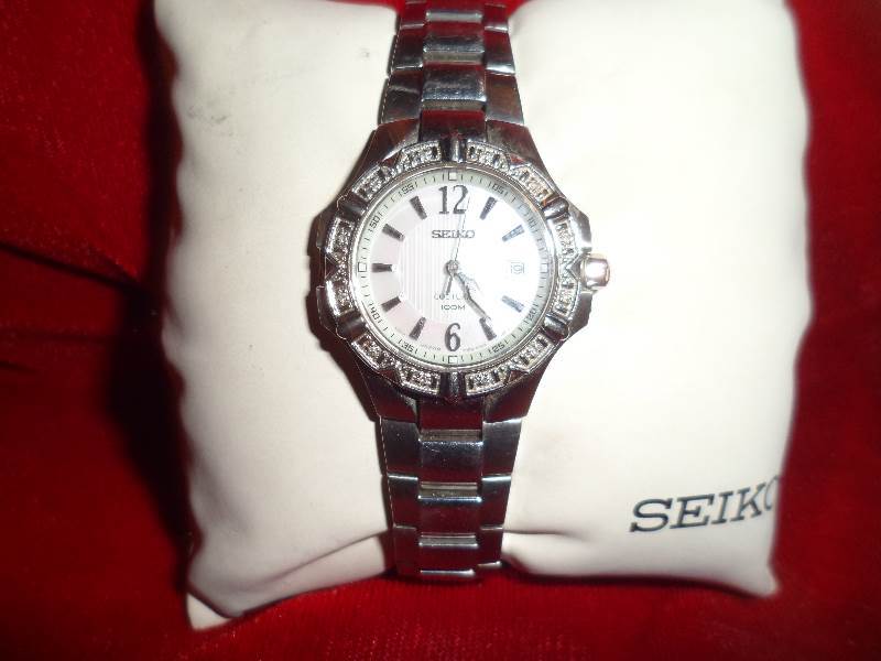 Ladies Seiko Watch