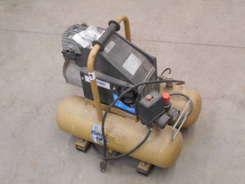 lot 39 image: Prime Air 2500 Twin Tank Electric A...