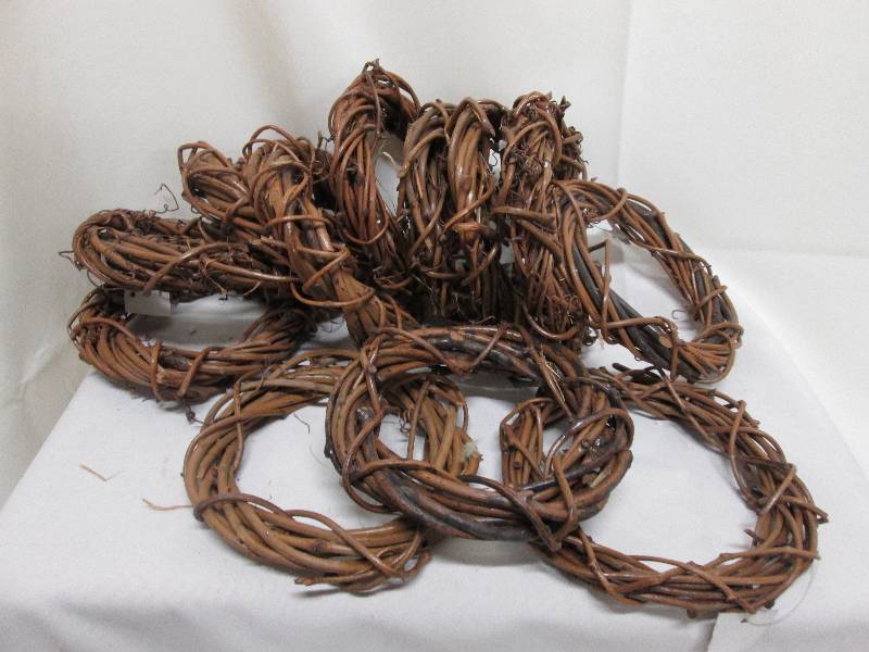 Lot of 12 6 inch mini craft wreaths...