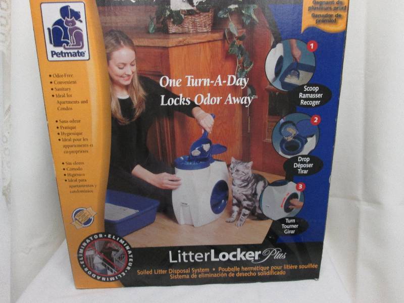 Petmate LitterLocker Plus...