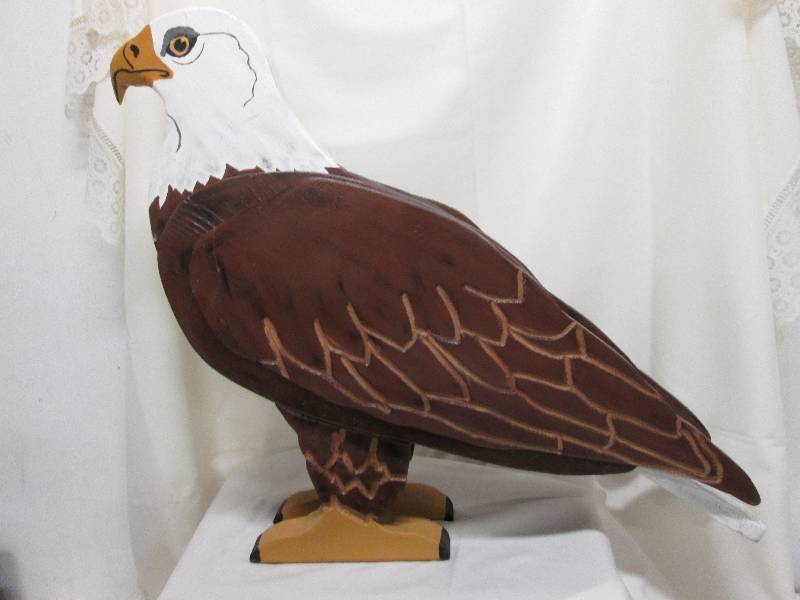 Bald Eagle wooden lawn ornament 23h...