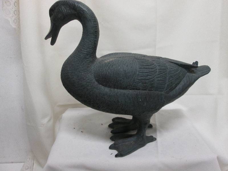 Green toned lawn goose 16 inches hi...