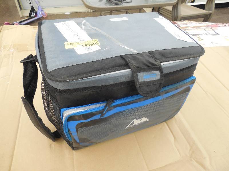 Arctic Zone 30-Can Zipperless Cooler