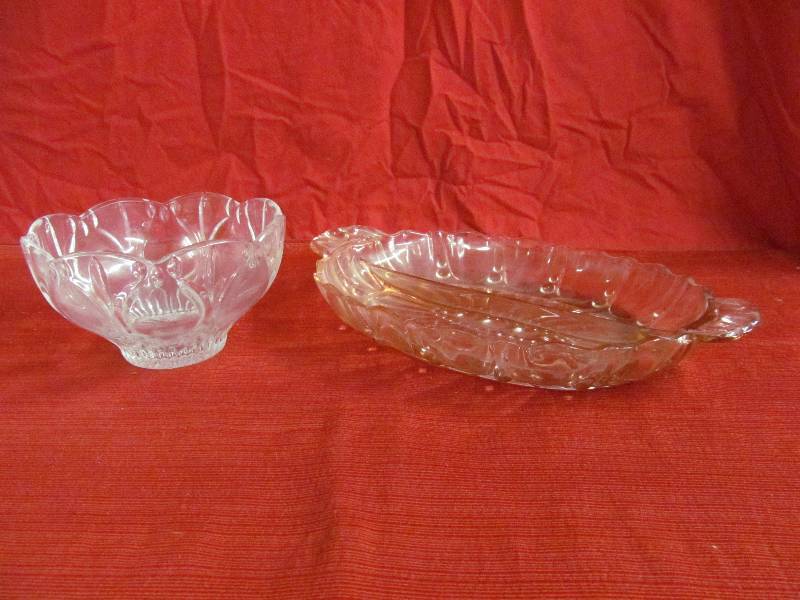 lot 29 image: depression glass