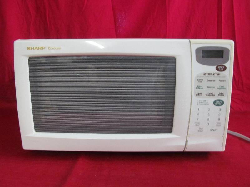 lot 77 image: Sharp microwave