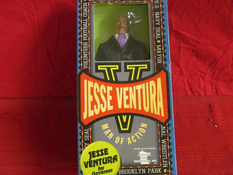 lot 171 image: Jesse Ventura figurine