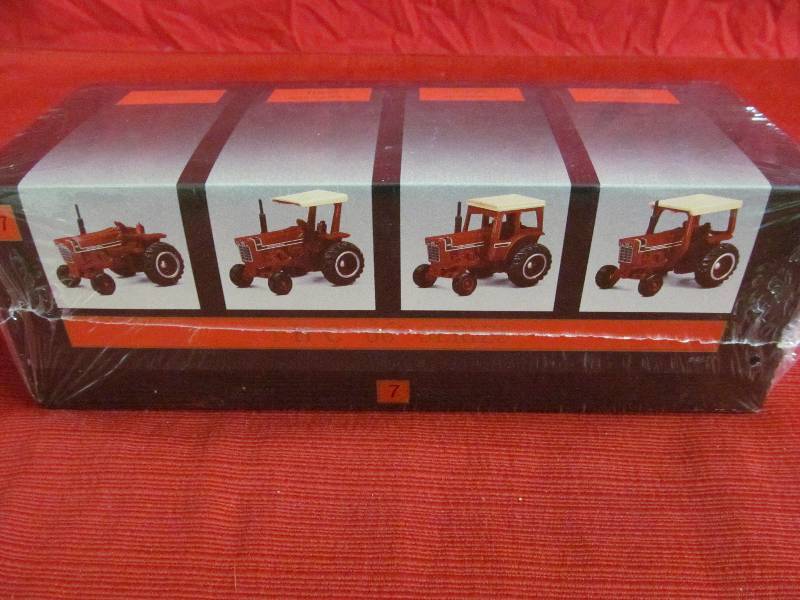 lot 192 image: IHC tractor