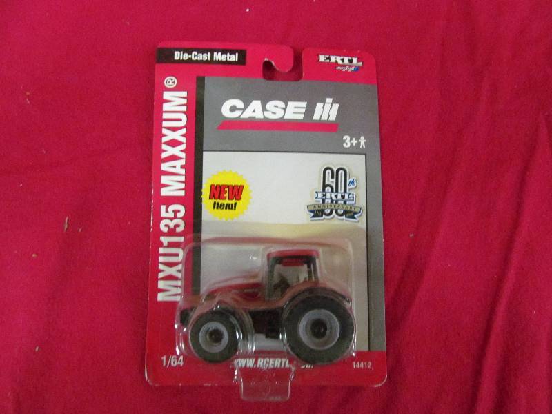 lot 222 image: Ertl Case Tractor