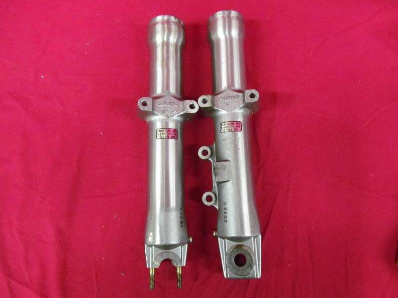 lot 229 image: front fork kit