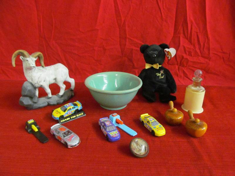 lot 63 image: toys