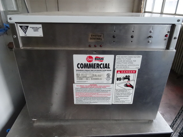 lot 1 image: Rheem Rudd Commercial Storage