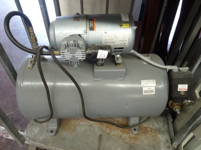 lot 13 image: Gast Model 2HBC-10-M200X